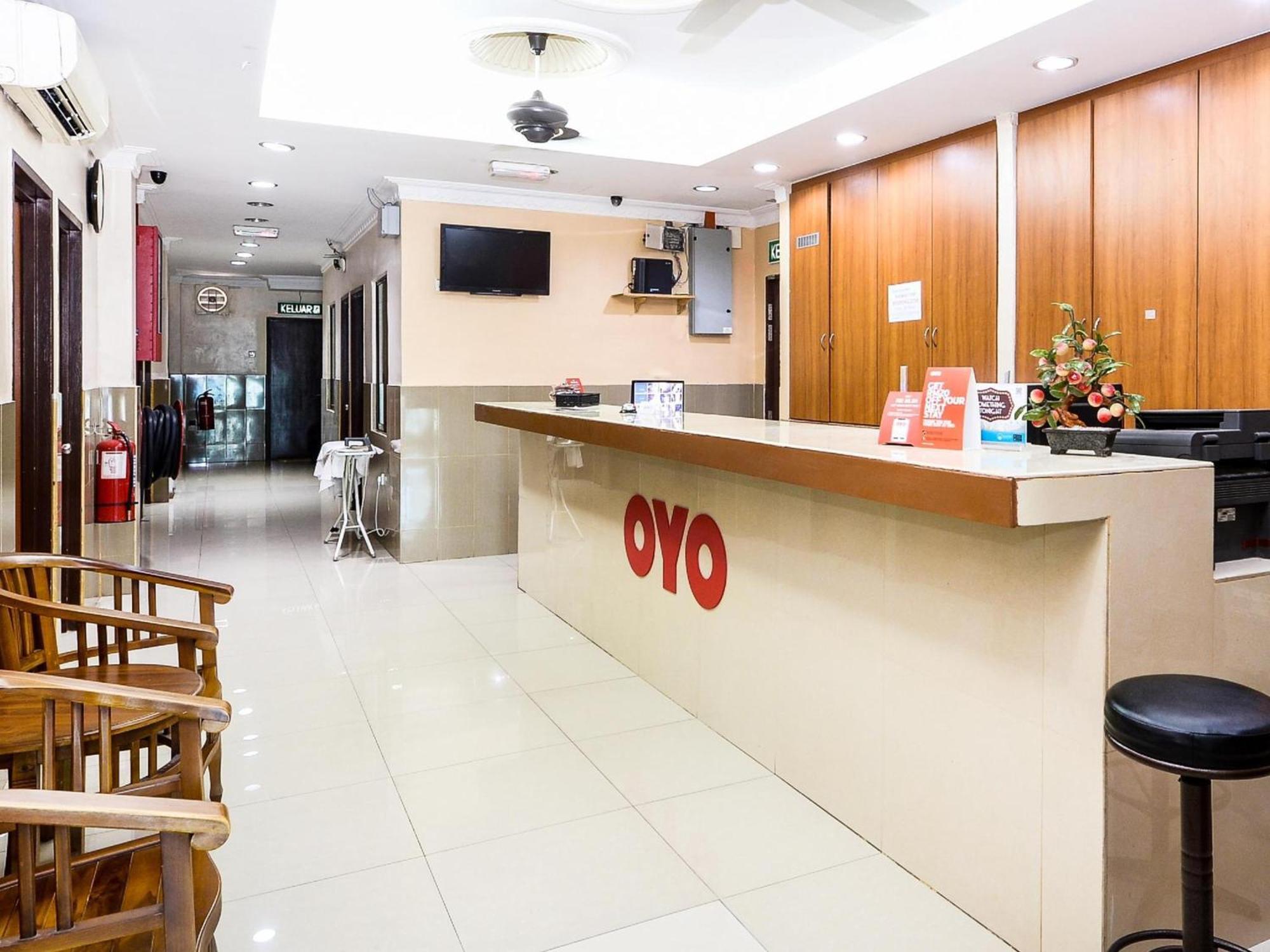 Super Oyo 707 Ayuni Hotel Bangi Εξωτερικό φωτογραφία