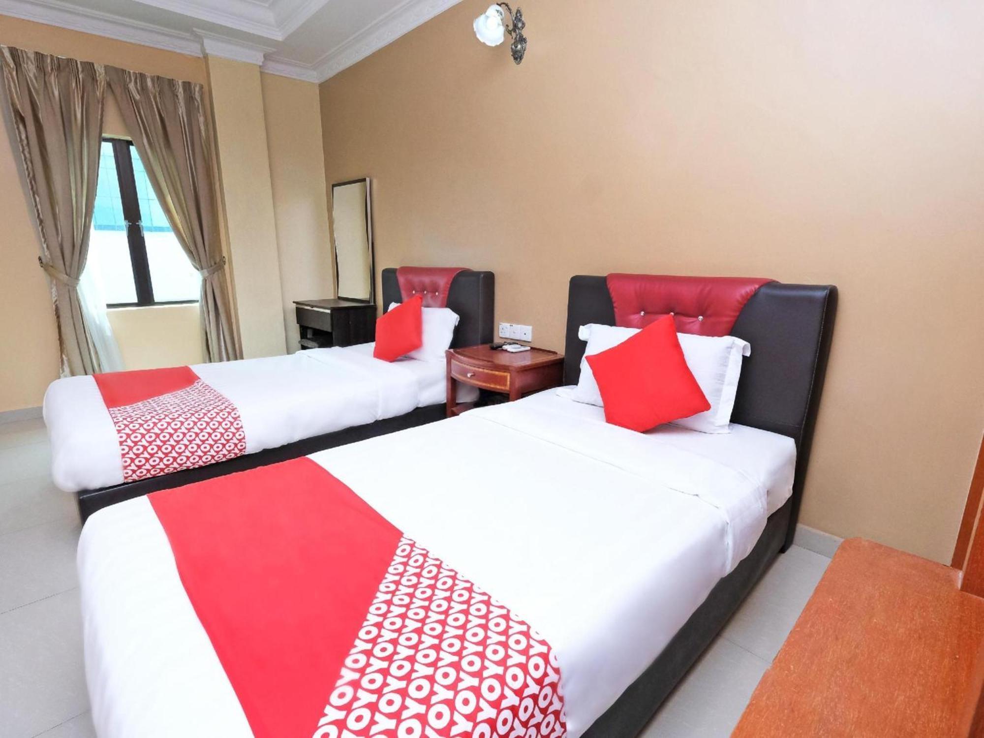 Super Oyo 707 Ayuni Hotel Bangi Εξωτερικό φωτογραφία